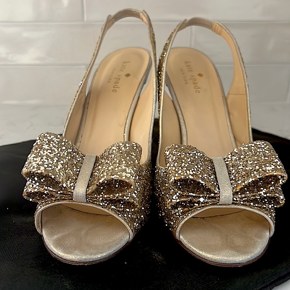 Kate Spade Charm glitter sling back